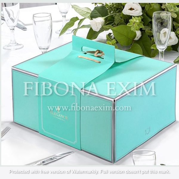 Cake handle packaging box 1